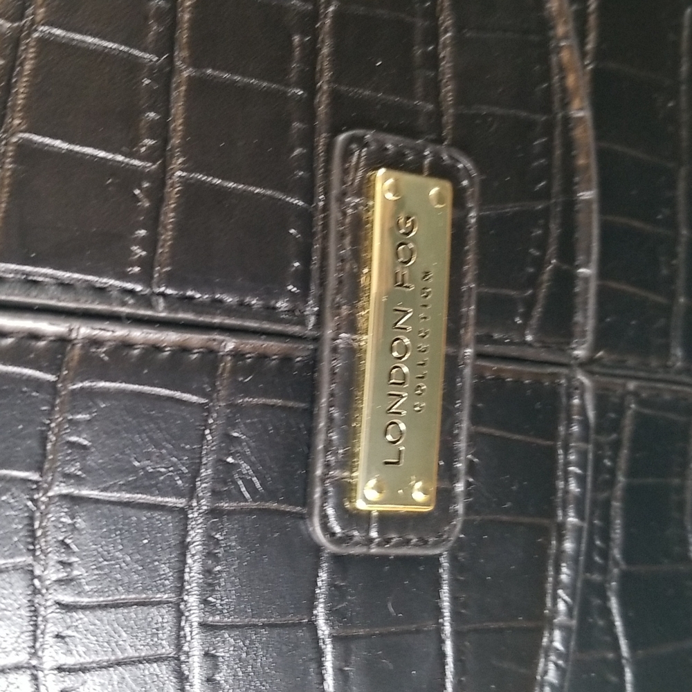 NWT London Fog Astor Shoulder Bag Faux Croc - Picture 2 of 10